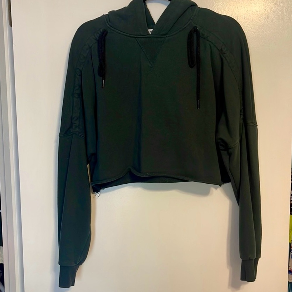 Good American Green Boxy Cropped Sweatshirt